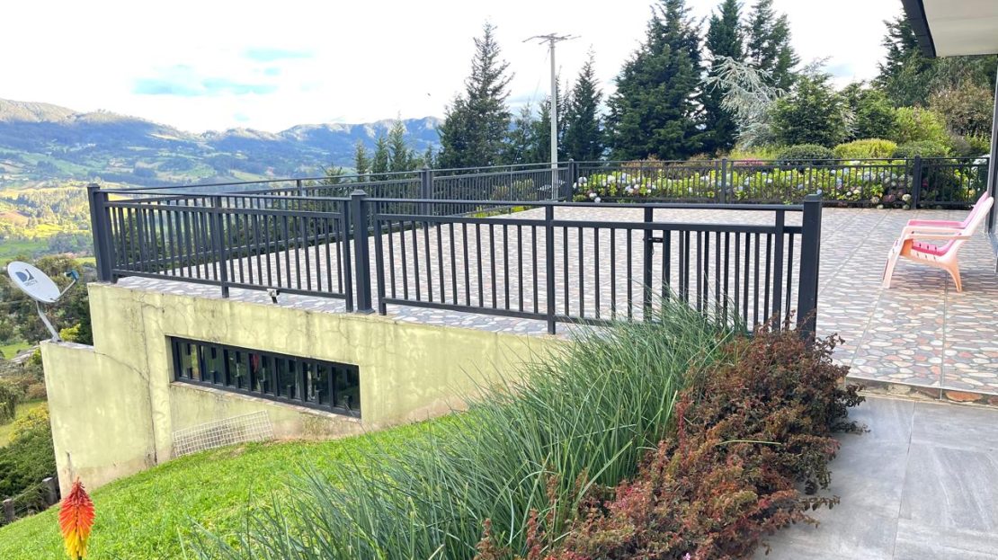 WhatsApp Image 2025 10 13 at 10.48.04 15